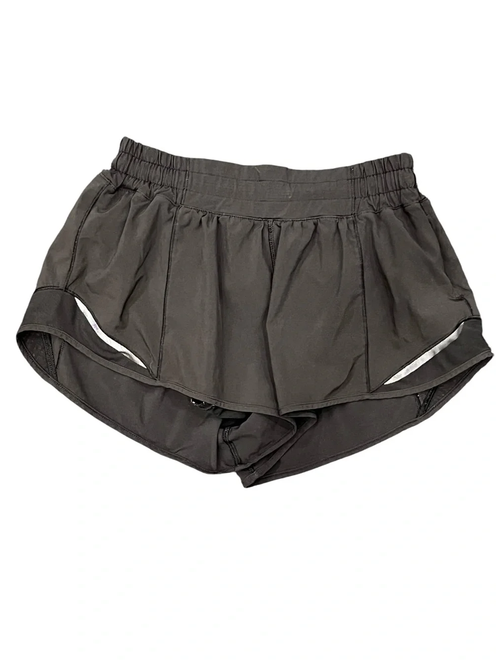 Lululemon | Hotty Hot High Rise Shorts in Black 4” Size 6 Lined
